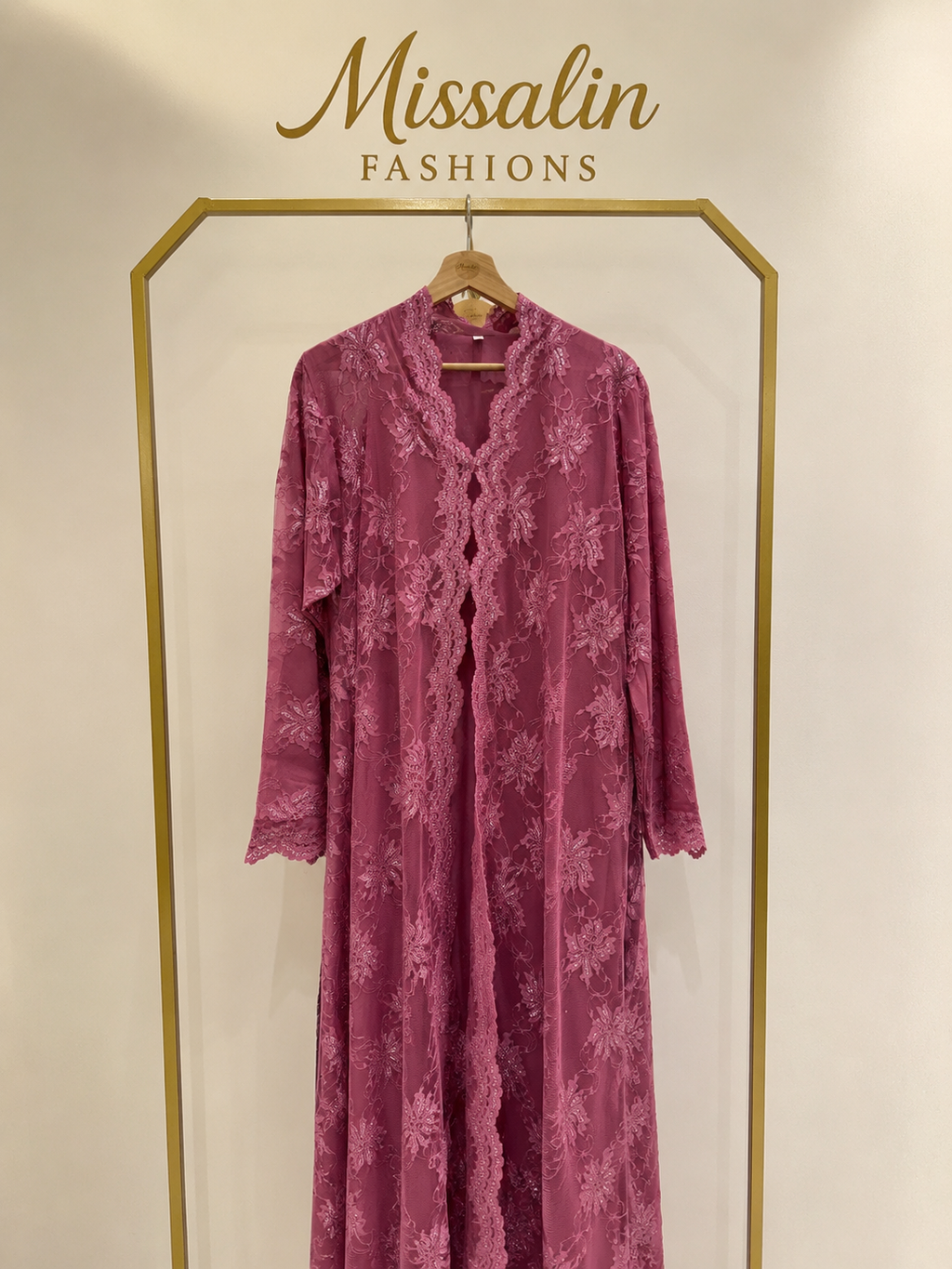 199aed-MissLaceSHIMMER