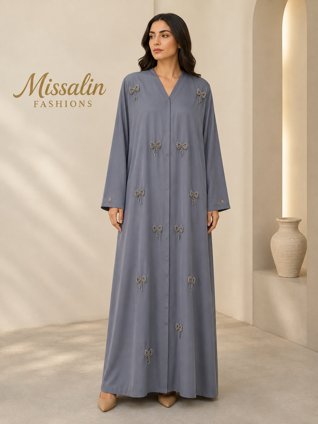 79 AED | CRYSTAL BOW ABAYA
